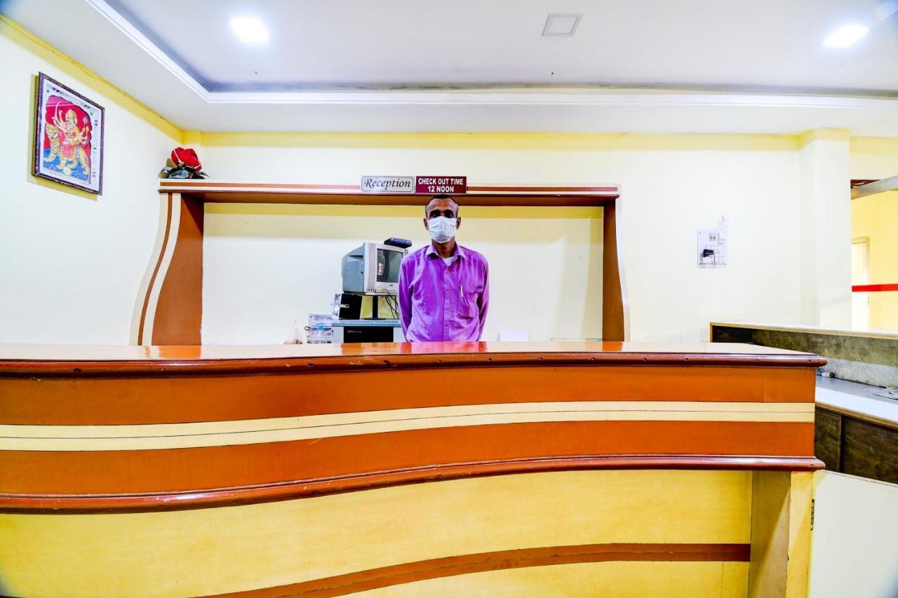 Hotel Spot On 80135 Gopala Residency Dibrugarh Exterior foto