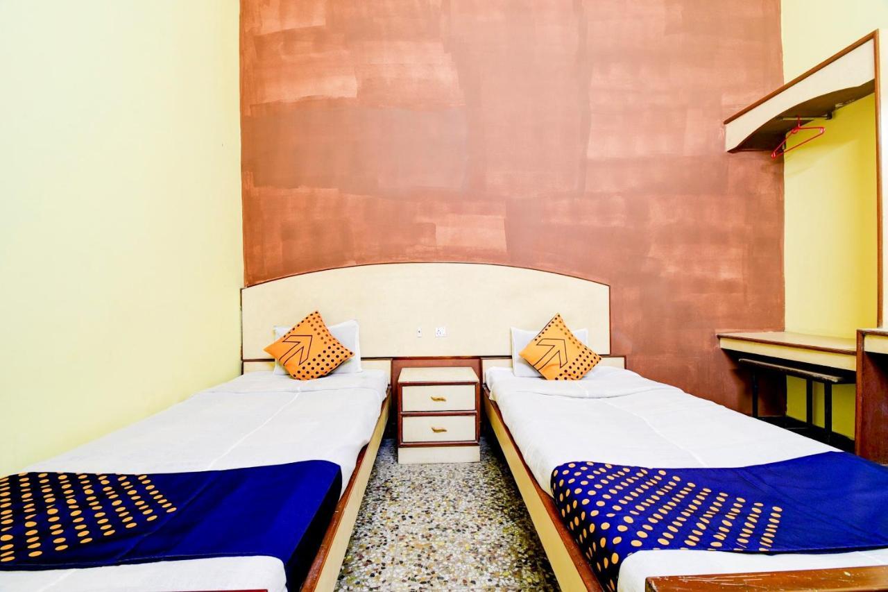Hotel Spot On 80135 Gopala Residency Dibrugarh Exterior foto