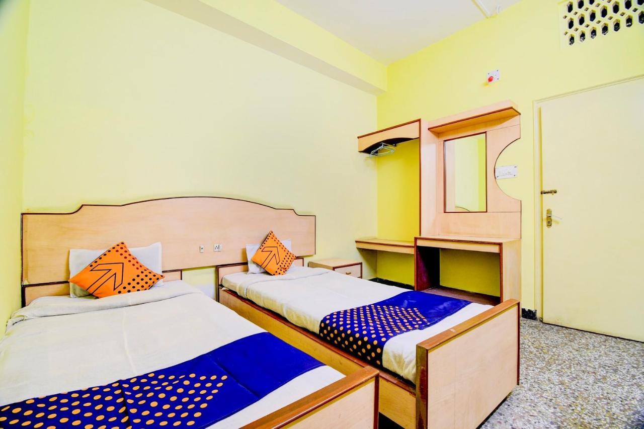 Hotel Spot On 80135 Gopala Residency Dibrugarh Exterior foto
